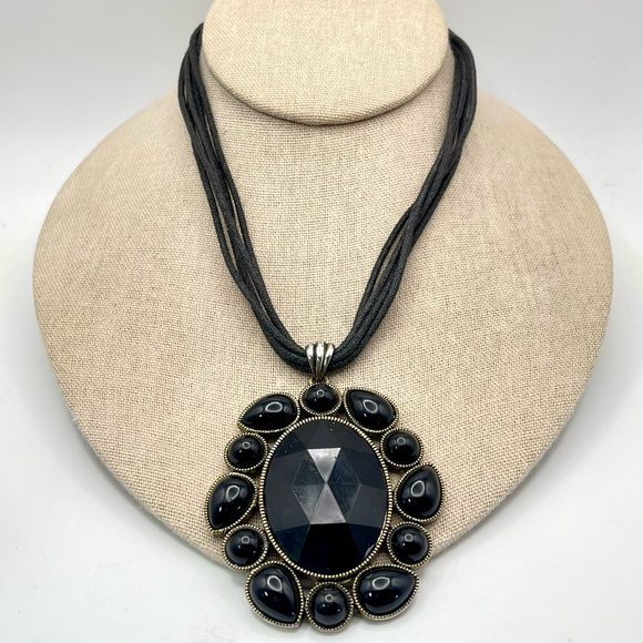 Bold Black Acrylic Pendant on Multi Strand Cords Statement Necklace VGC - Picture 8 of 14